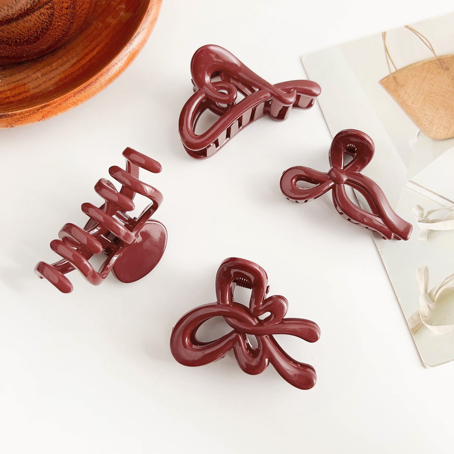 Jepit Rambut Model Capit Hiu K - Resin Art Alphabet ulasan dan harga