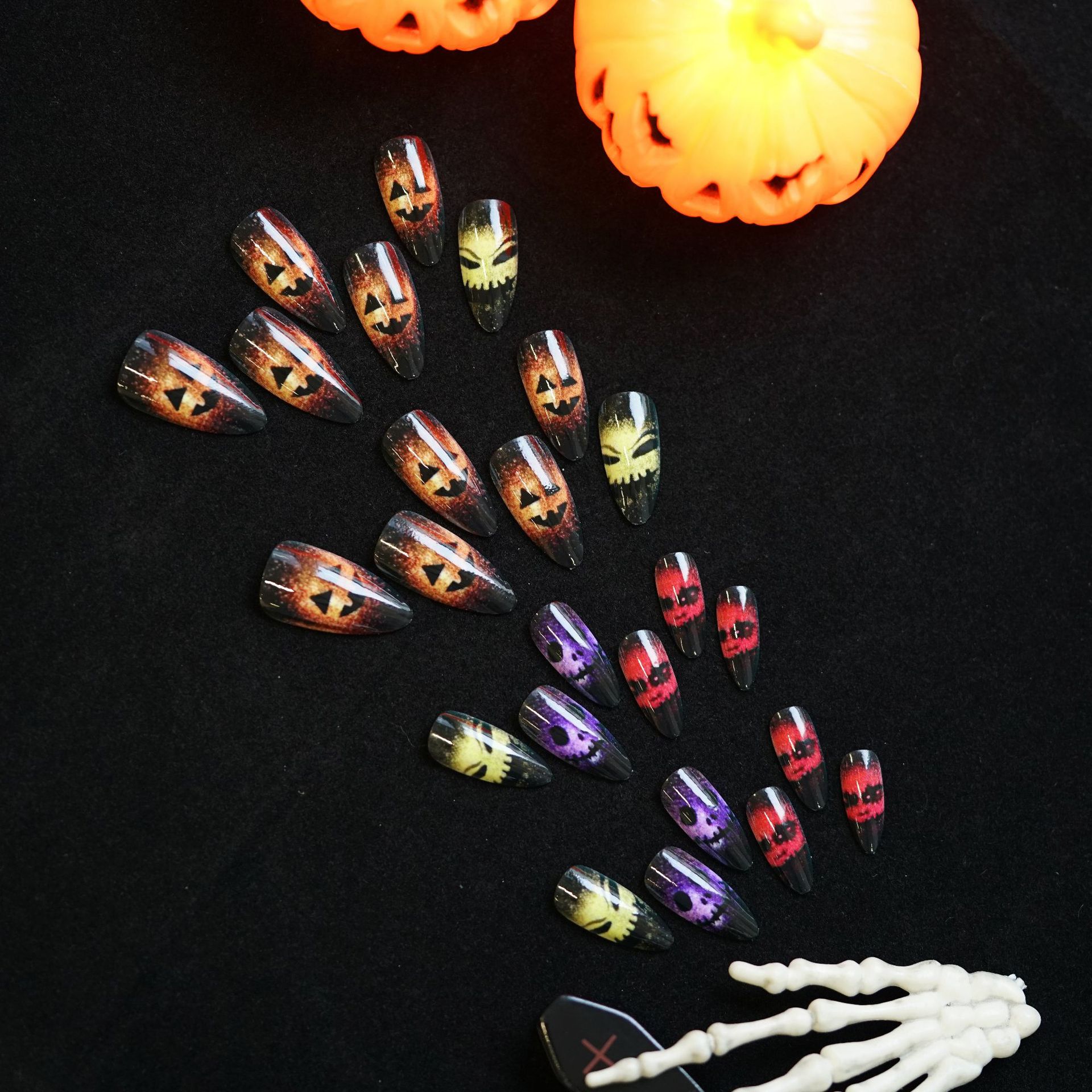 24pcs 2025 Halloween Kuku Pals - Resin Art Case ulasan dan harga